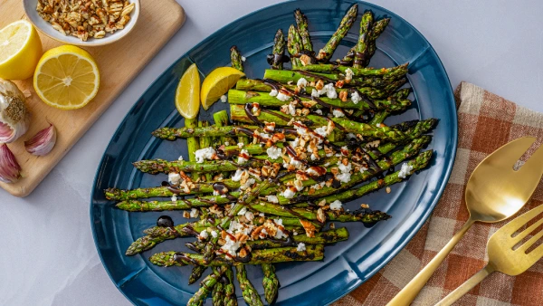 Grilled Asparagus with Crumbled Goat Cheese